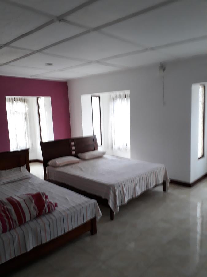 Rainyfreindz Hotel Nuwara Eliya Luaran gambar